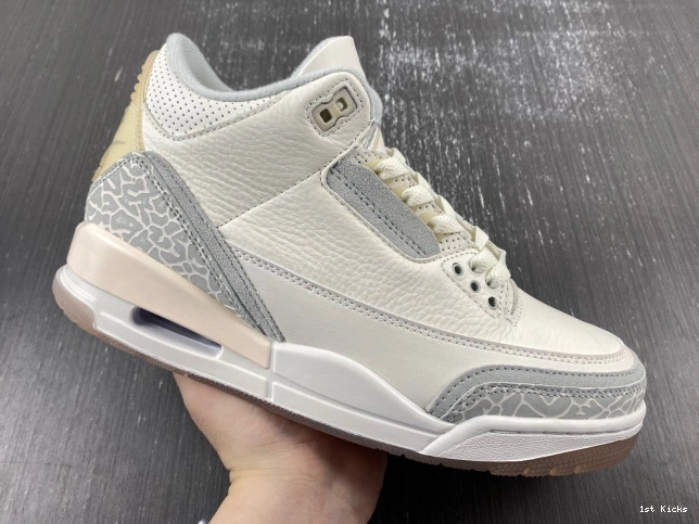 Ivory Air Craft 3 Jordan FJ9479-100 0702